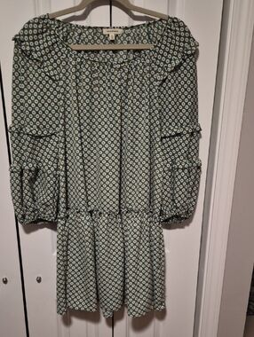 Max Studio Green Floral Mini Dress with Ruffle Neck